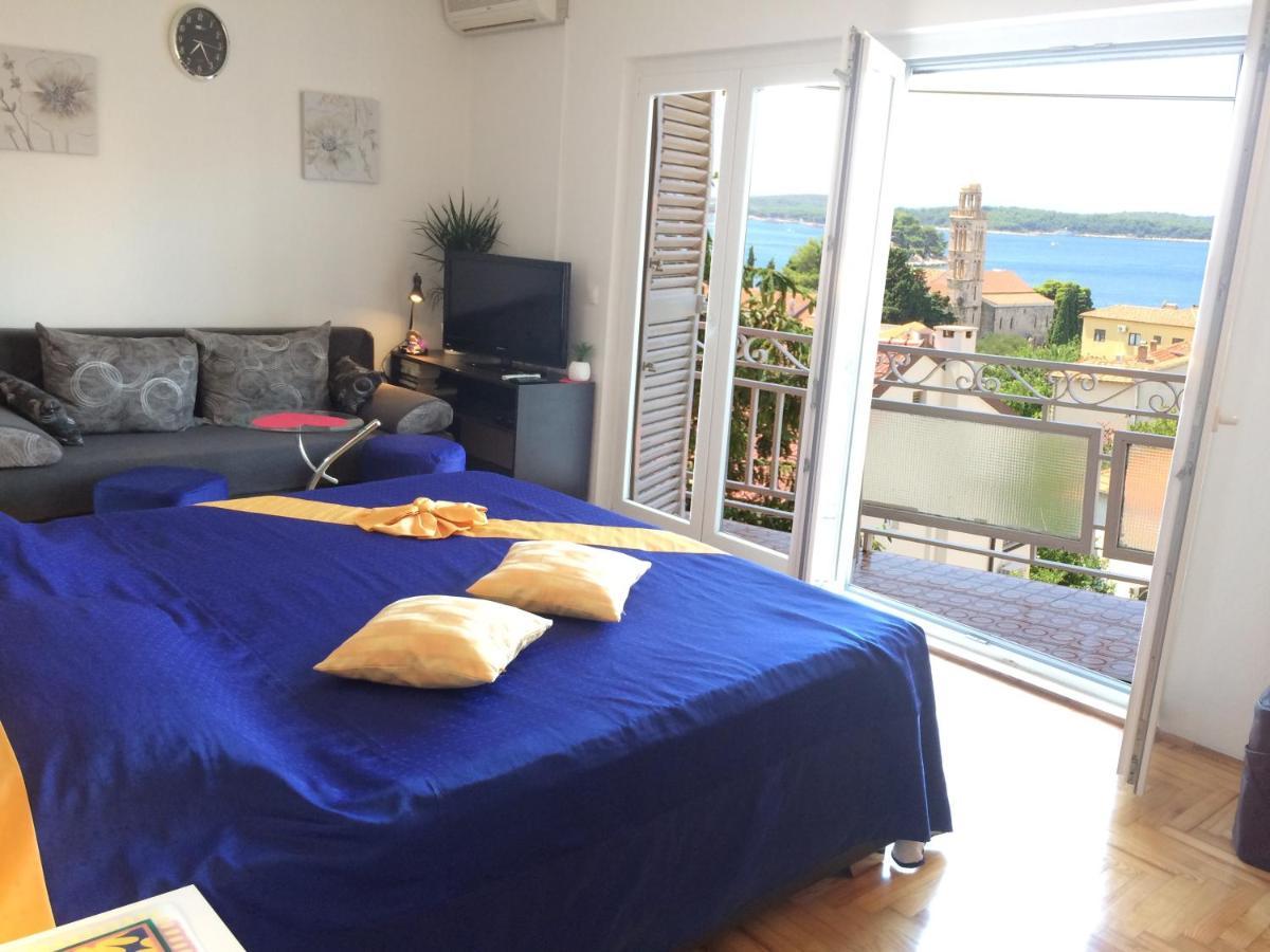 Apartment Elena 40 M2 With Beautiful Wide Sea Views 3 Stars Hvar Town Kültér fotó